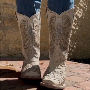 Cream and Silver Heeled Corral Boots